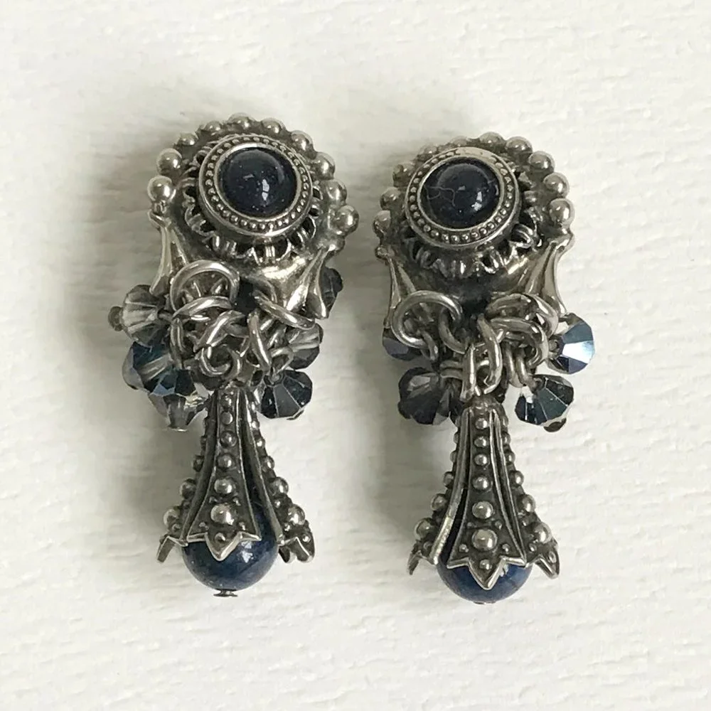 Vintage Sorrelli Silver Tone Blue AB Cha Cha Dangle Clip-On Earrings - Picture 1 of 5